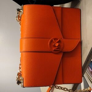 Michael kors crossbody